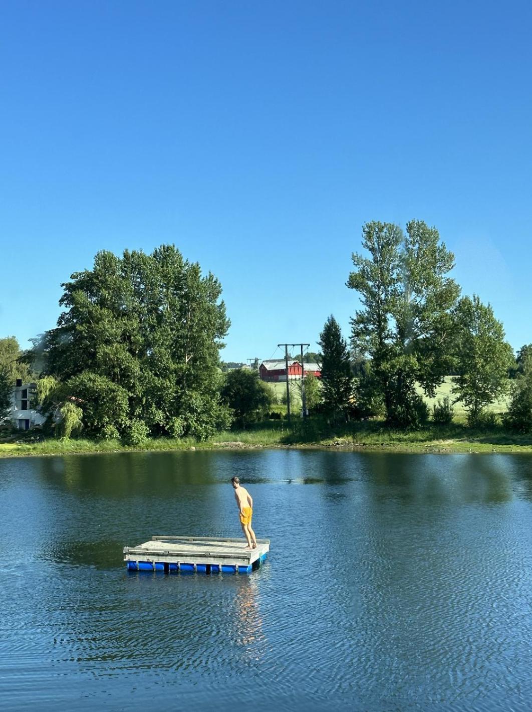 Saga, Et Unikt, Sjarmerende Badehotell Med Fa Rom, Sauna Og Badebrygge - Inderoy Straumen  Екстер'єр фото